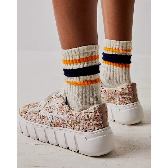 Free People Catch Me If You Can Crocheted Platform Sneakers | Size 41 - Picture 5 of 13